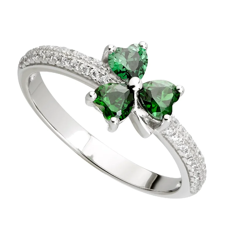 vintage rings with sapphires for women with diamonds-Green Cubic Zirconia Shamrock Ring