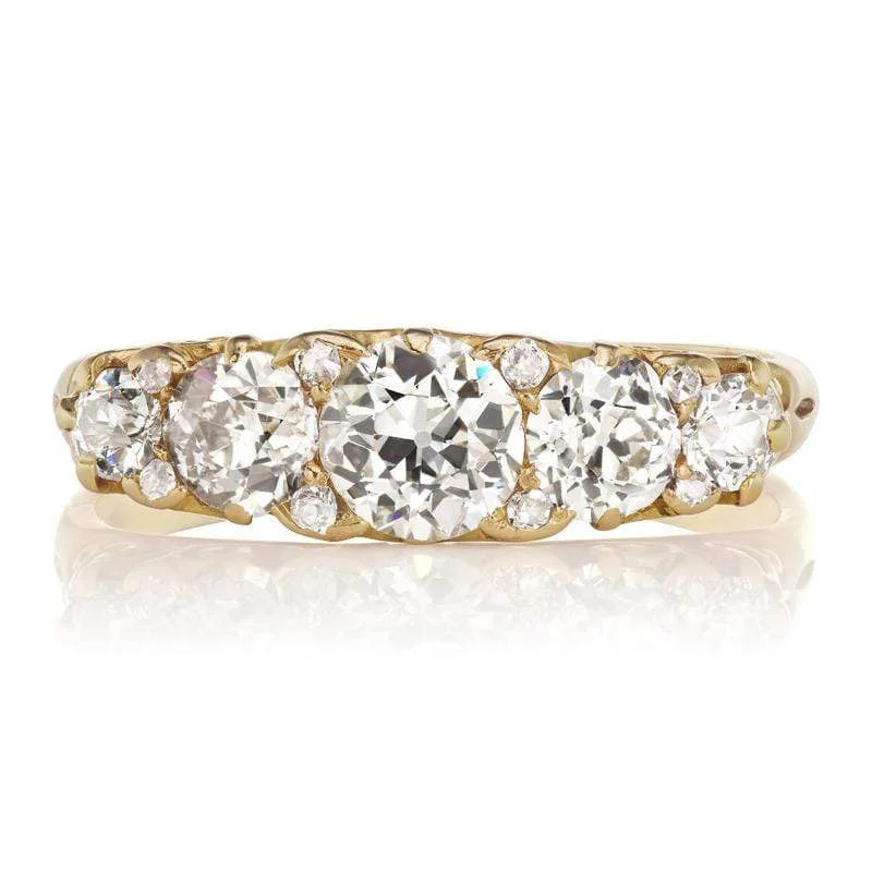 women’s engagement rings with diamonds for custom wedding bands-Valeria