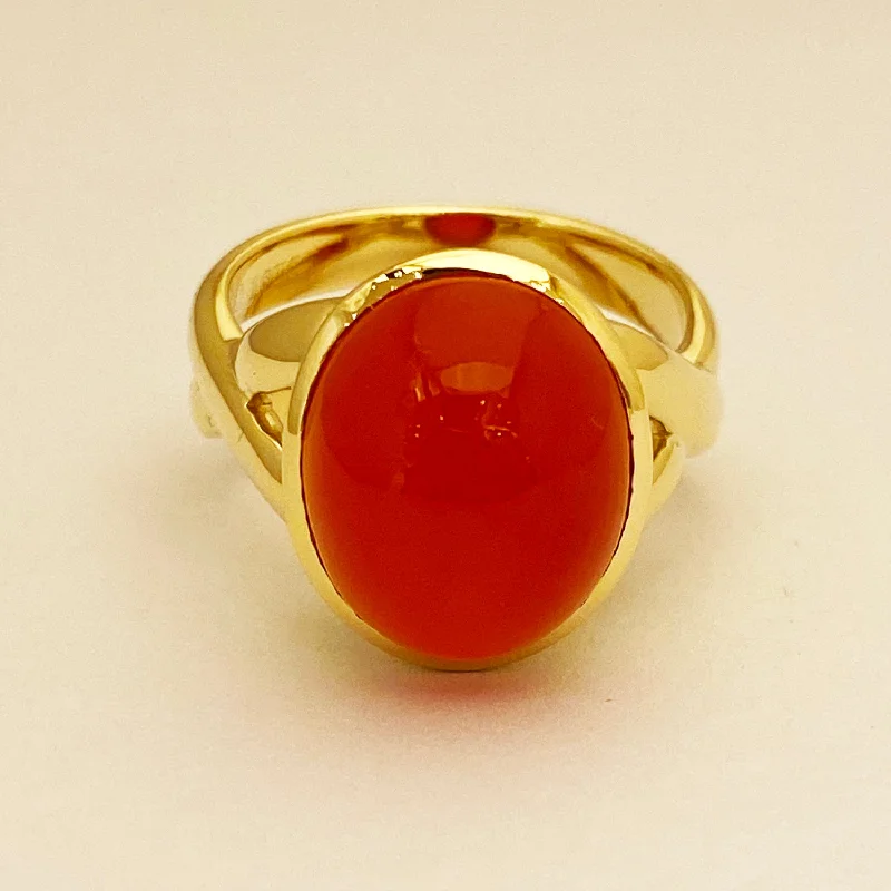 women’s rings with sapphires and diamonds for custom engagement-Ring - Cornelian in 18K gold