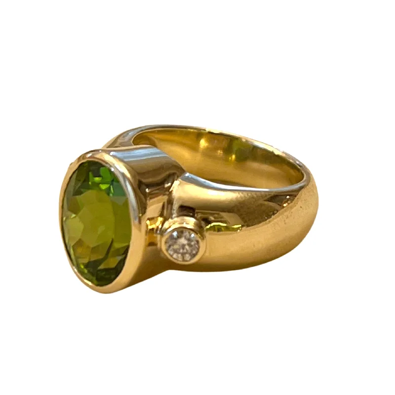 women’s platinum rings with diamonds for engagement rings-Ring - Peridot & Diamond (1697O)